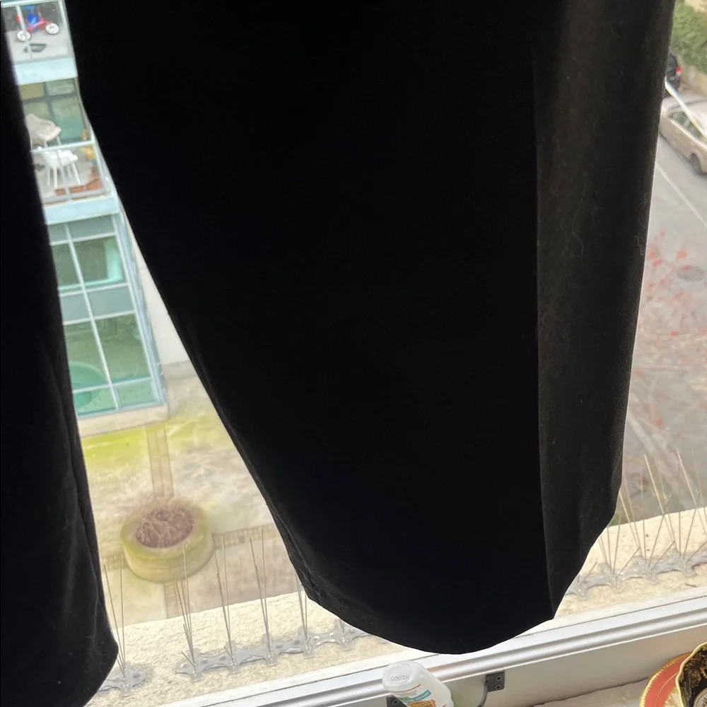 Black Wide Leg Cropped Pants - Picture 2 of 3